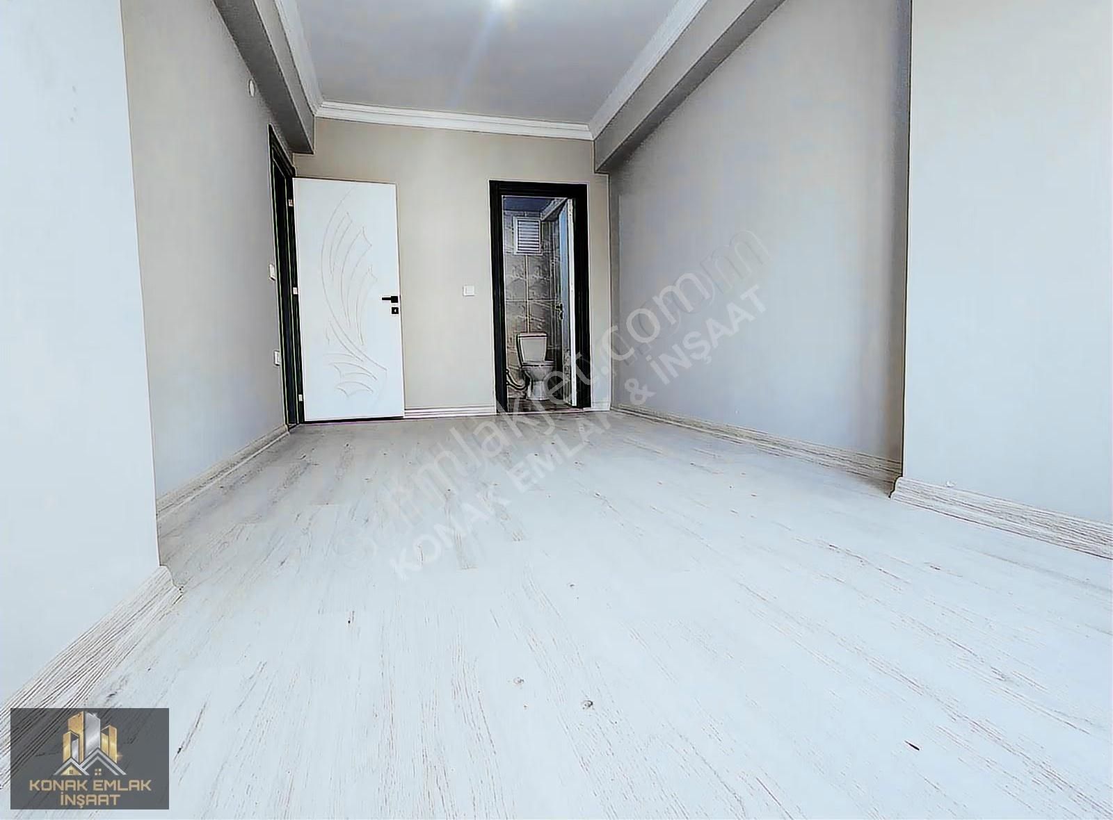 Satılık 2+1 Full Ön Cephe Ebeveyn Banyolu 1 Kat - Görsel 3