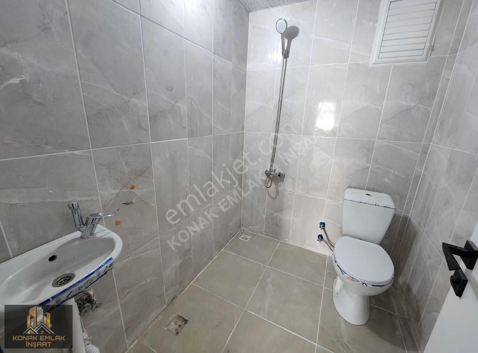 Satılık 2+1 Full Ön Cephe Ebeveyn Banyolu 1 Kat - Görsel 15