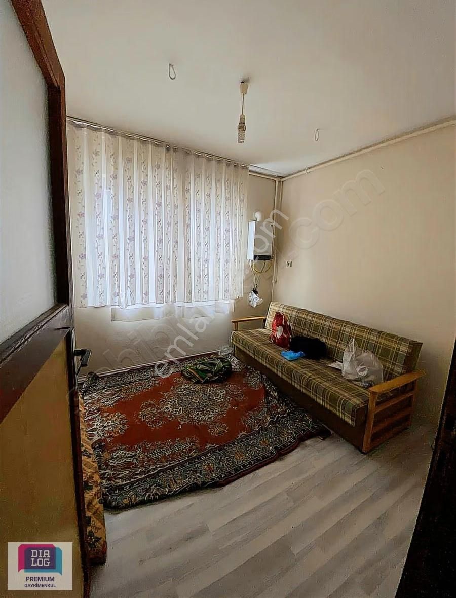 Alemdar Mahallesinde 2 Katlı Bina - Görsel 7