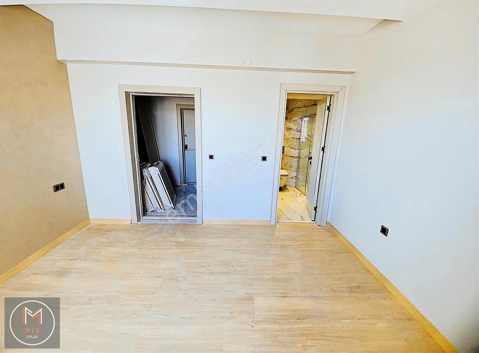 Zümrüt'te Anayol Üzeri Meskenli 4+1 Süper Lüks Daire - Görsel 20