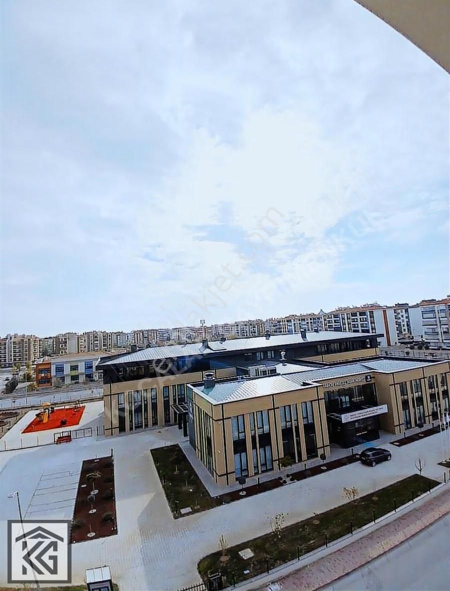 Kocalardan Mevlana Kültür Merkezi Karşısında Son Kat Geniş 2+1 - Görsel 34