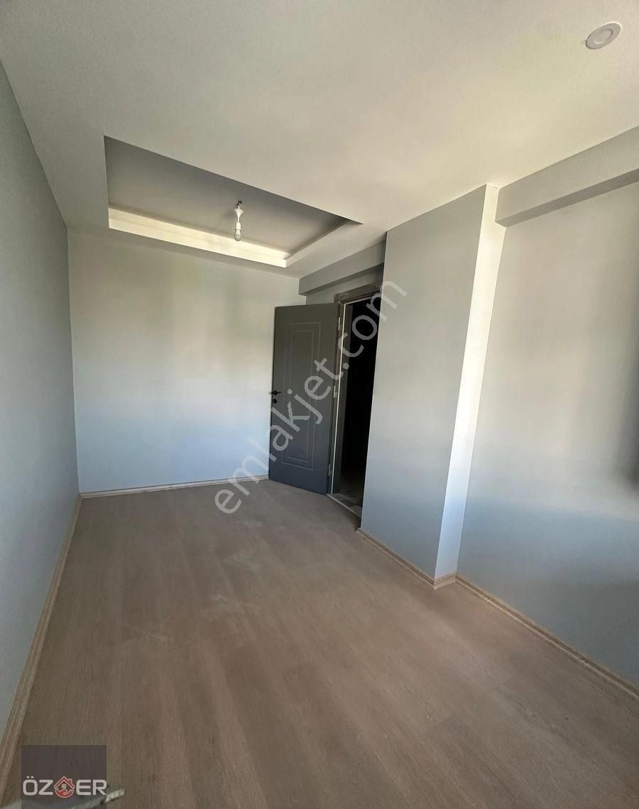 Öz-er Gayrimenkul'den Satılık Lüks 2+1 Daire - Görsel 3