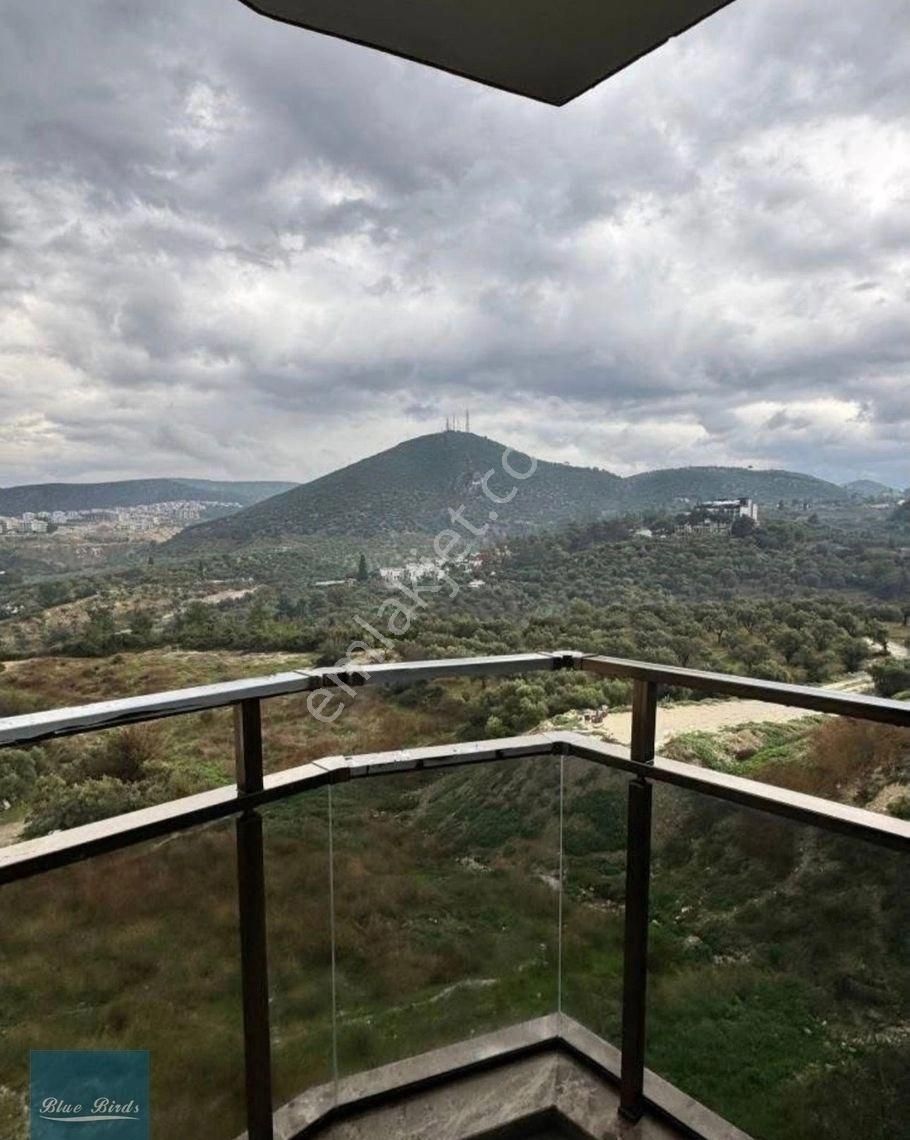 Kuşadası Merkeze Yakın 1+1