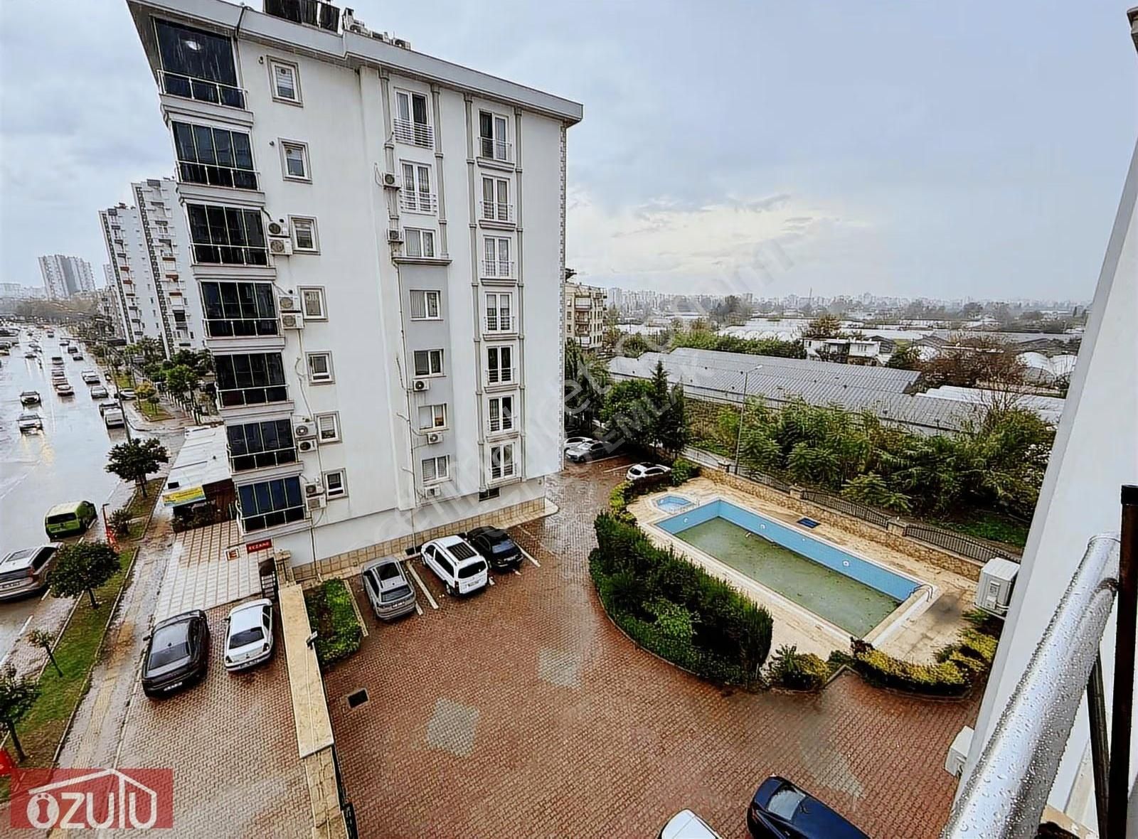 Çağlayan Yalı Cad.de Sitede Havuzlu Arakat 3+1 200 M2 Daire - Görsel 6