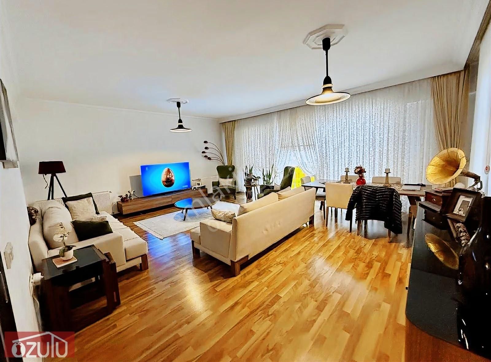 Çağlayan Yalı Cad.de Sitede Havuzlu Arakat 3+1 200 M2 Daire - Görsel 13