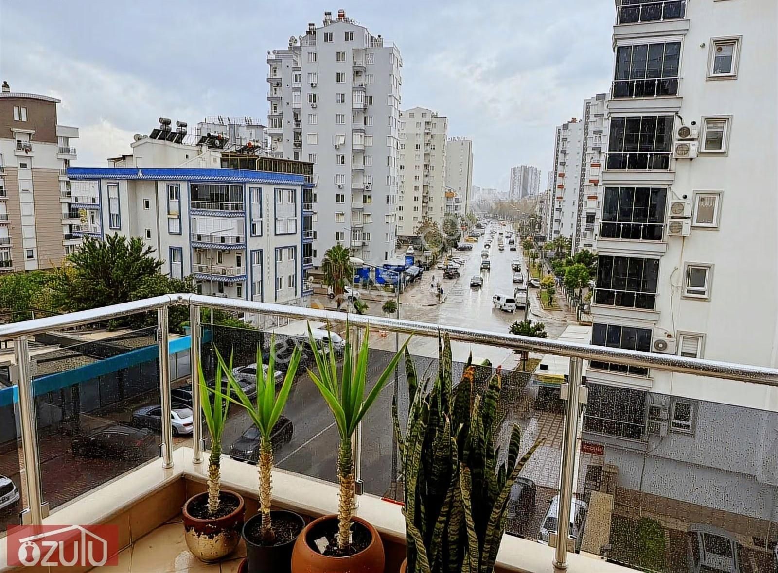 Çağlayan Yalı Cad.de Sitede Havuzlu Arakat 3+1 200 M2 Daire - Görsel 28