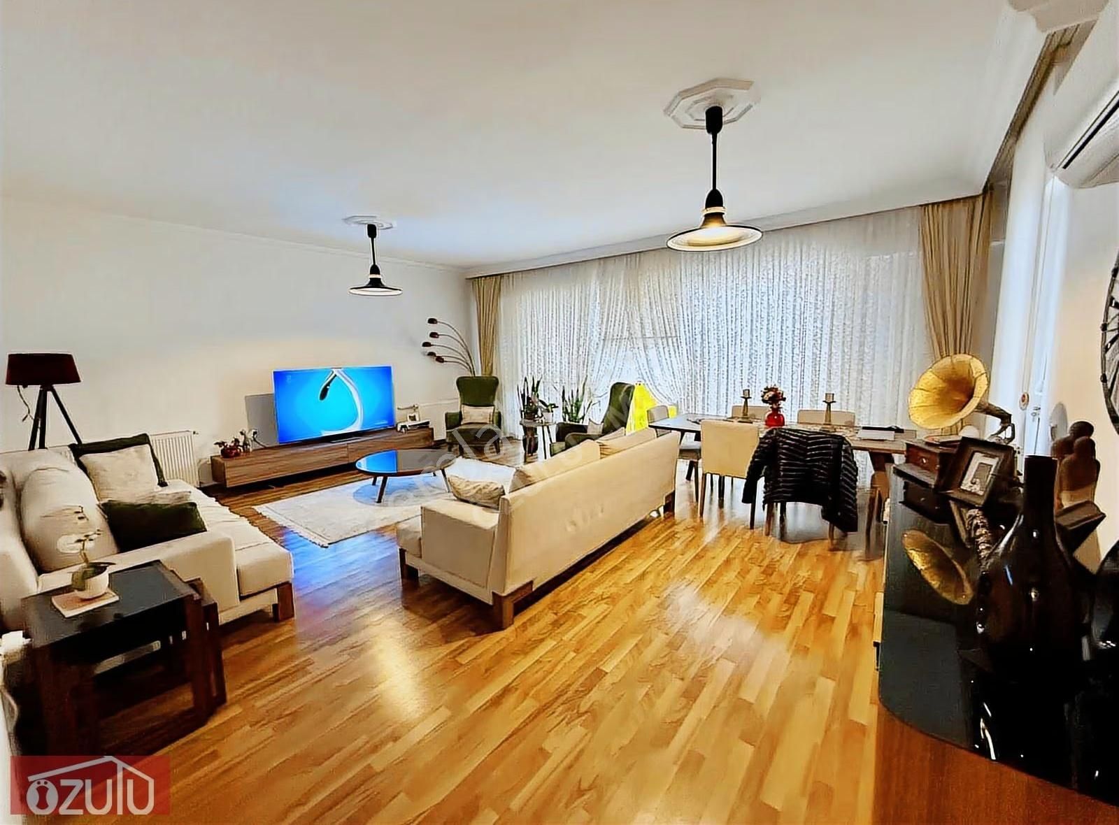 Çağlayan Yalı Cad.de Sitede Havuzlu Arakat 3+1 200 M2 Daire - Görsel 16