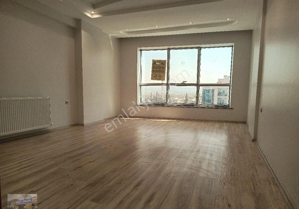 Buket Emlaktan Satılık 3+1 Daire Ara Kat Doğalgazlı Asansörlü Ebeveynli Banyolu Çift Balkonlu - Görsel 14