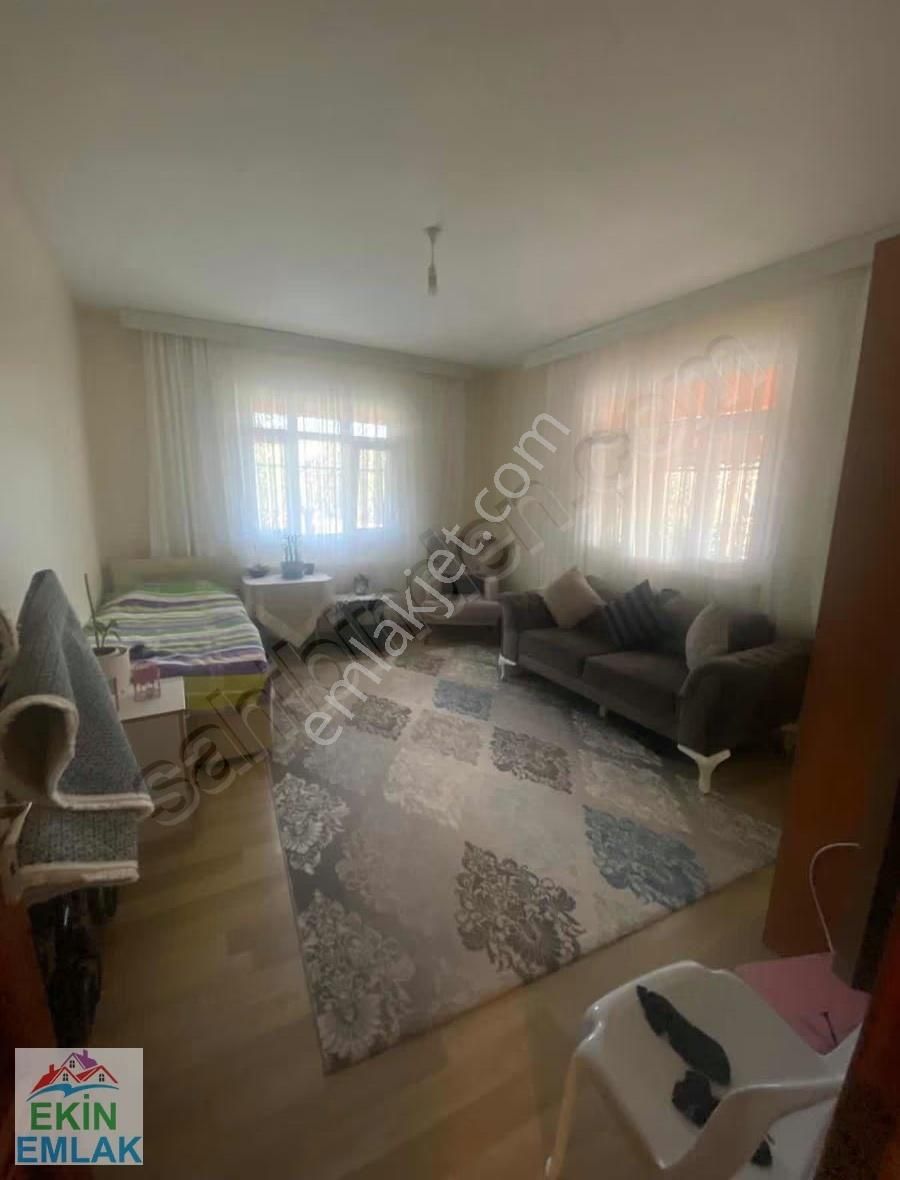 Beykoz Çavuşbaşı Yavuzselimde 110 M2 Kiralık Daire