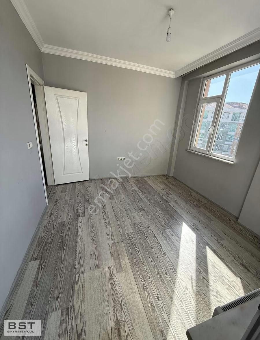 Akifpaşa(keçeciler) Mh Kiralık 3+1 Daire - Görsel 4