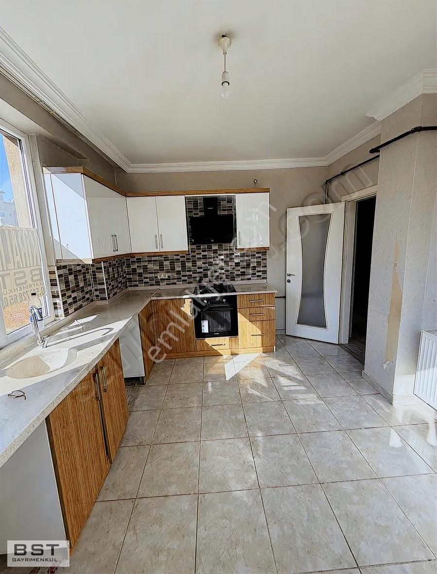 Akifpaşa(keçeciler) Mh Kiralık 3+1 Daire - Görsel 11