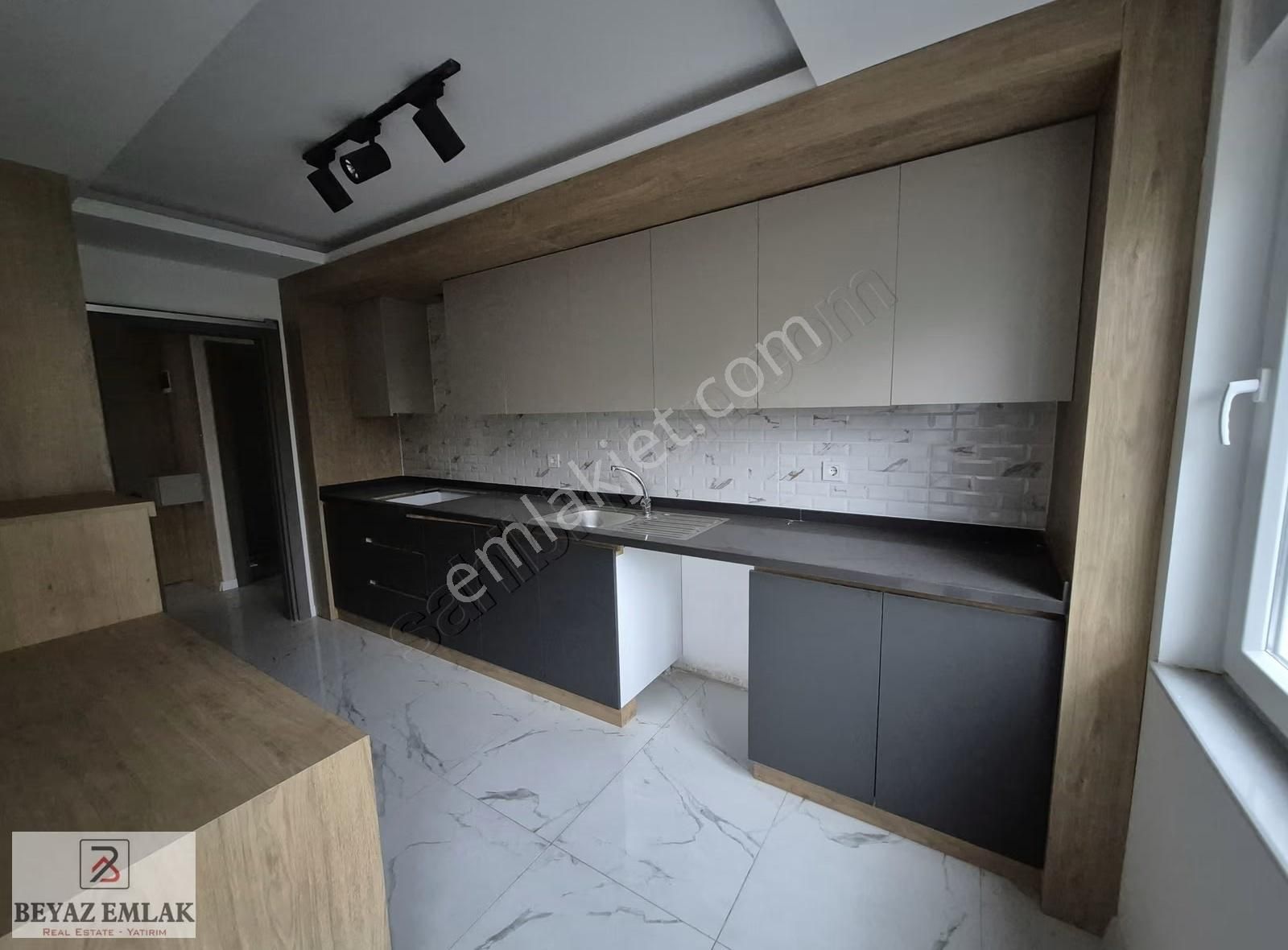 Aydoğmuş Mah. Havuzlu Asansörlü Sitede Katta 2+1 Sıfır Daire - Görsel 14