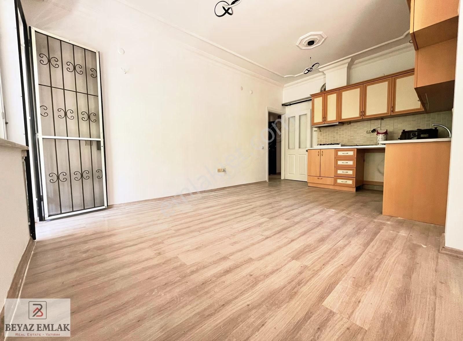 Konuksever Mah. Masrafsız Tadilatlı 2+1 Fırsat Daire