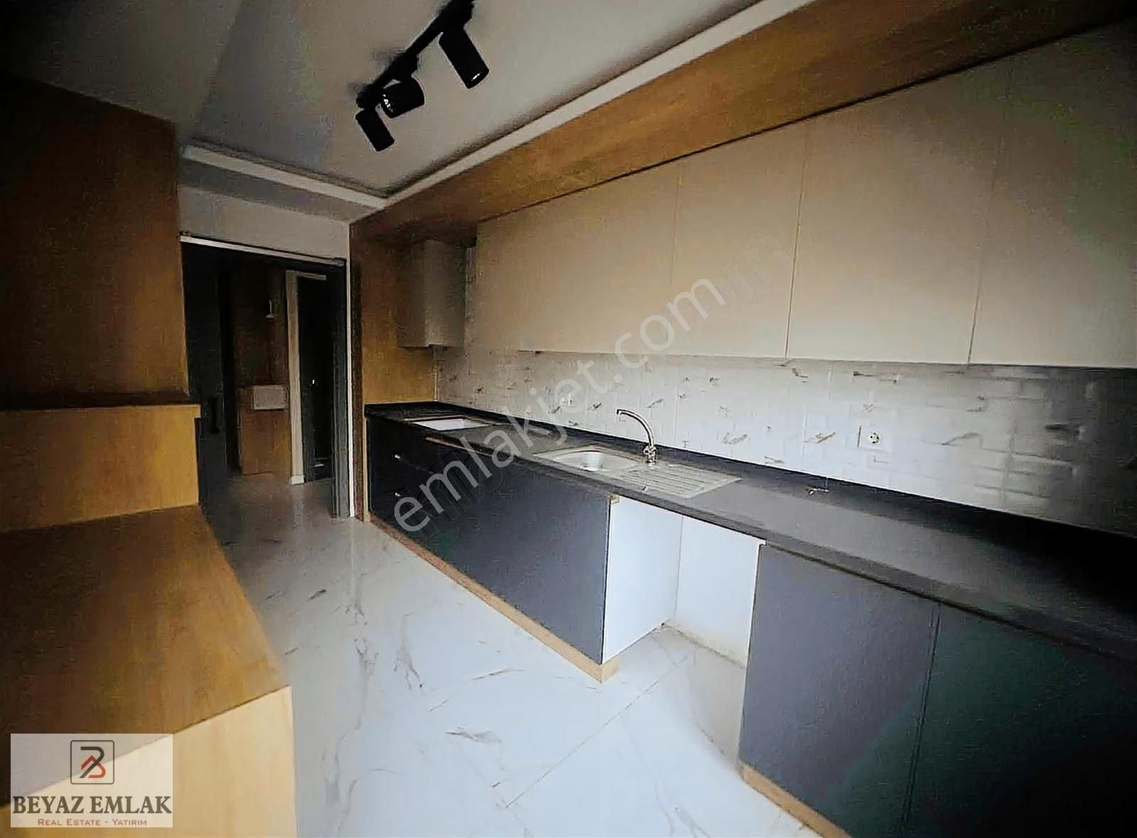 Beyaz Emlak'tan Tramvaya Yakın Havuzlu Lüks Site İçerisinde 2+1 - Görsel 27