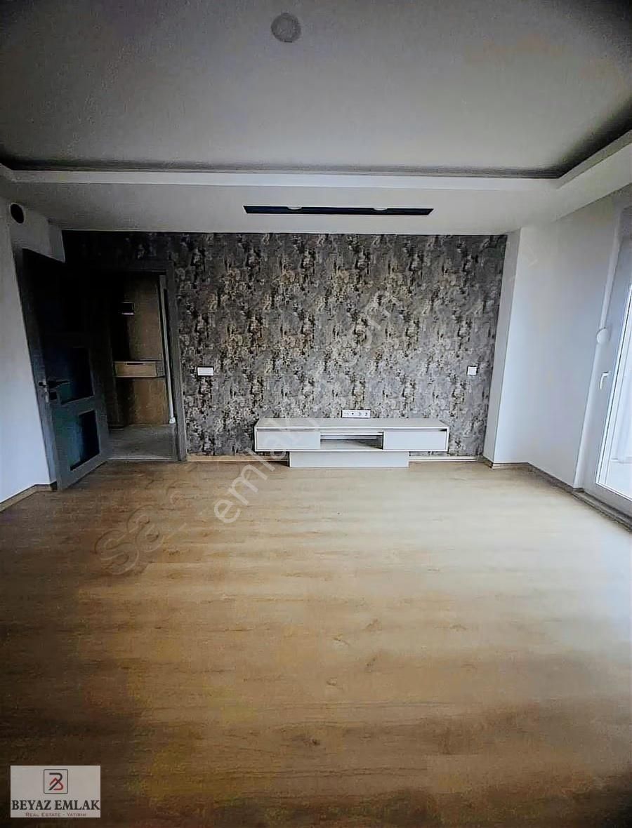 Beyaz Emlak'tan Tramvaya Yakın Havuzlu Lüks Site İçerisinde 2+1 - Görsel 8