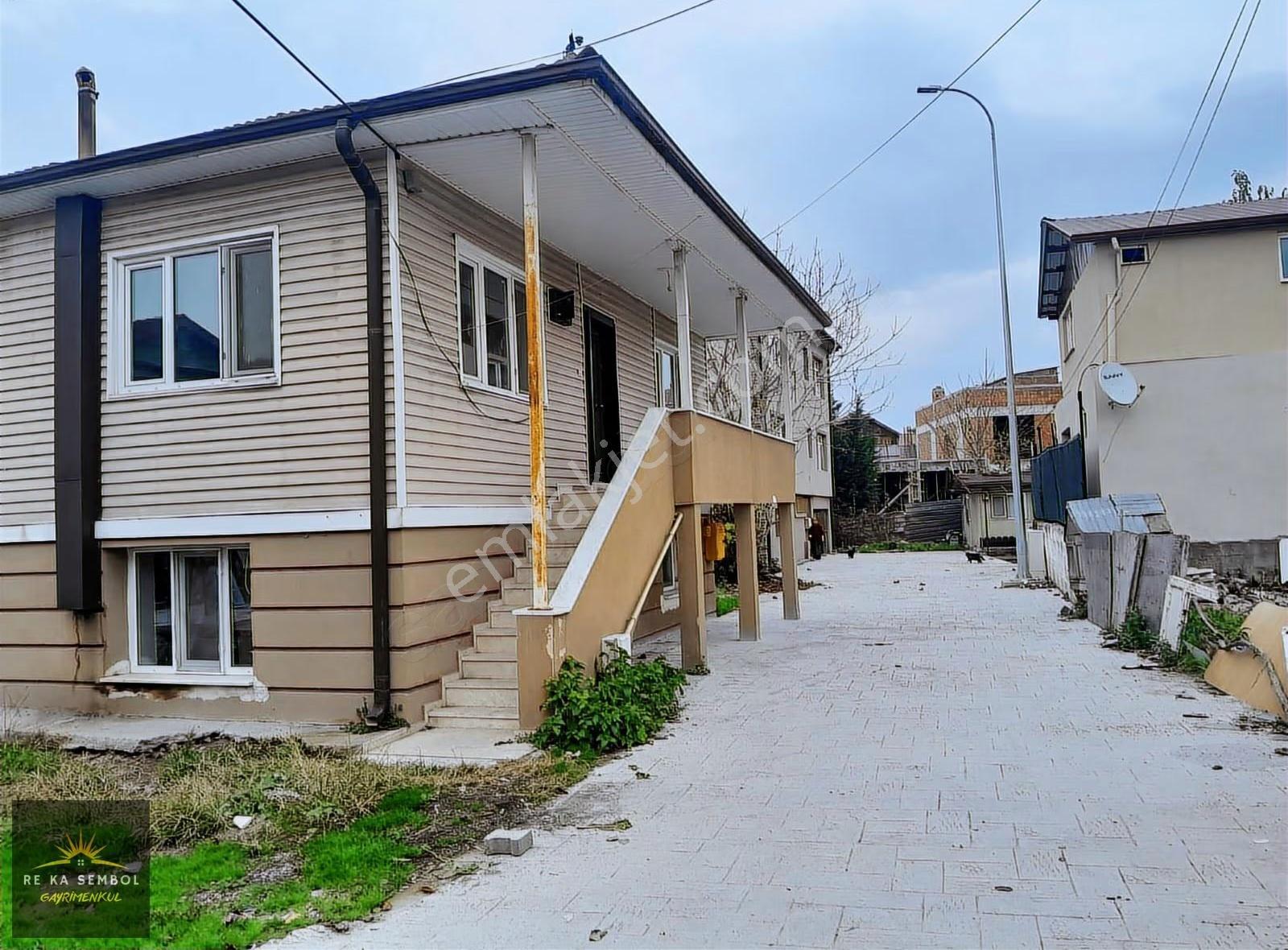 Sakarya/adapazarı/istiklal Mahallesi Satılık Müstakil Dublex Ev - Görsel 8