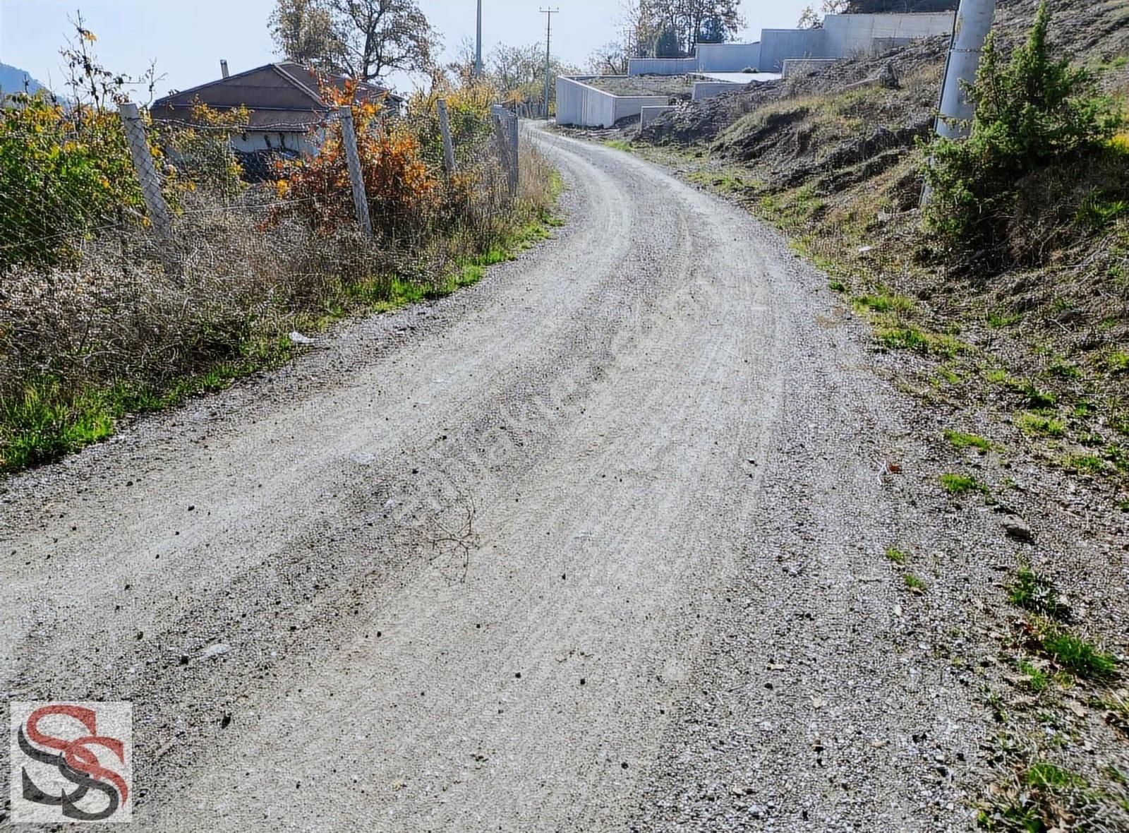 Pamukova Kadıköy Muhteşem Konumda Ana Yola Cepheli 729 M² Tarla - Görsel 2