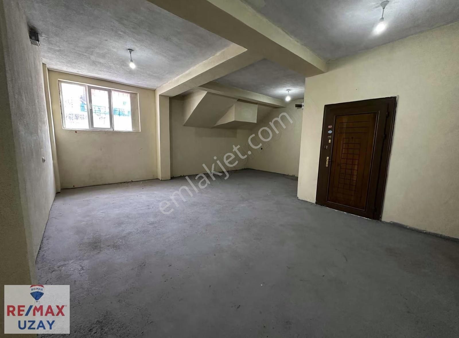 Arnavutköy Çardaktepe Opet Arkası 260 M² Depolu Kiralık Dükkan - Görsel 8