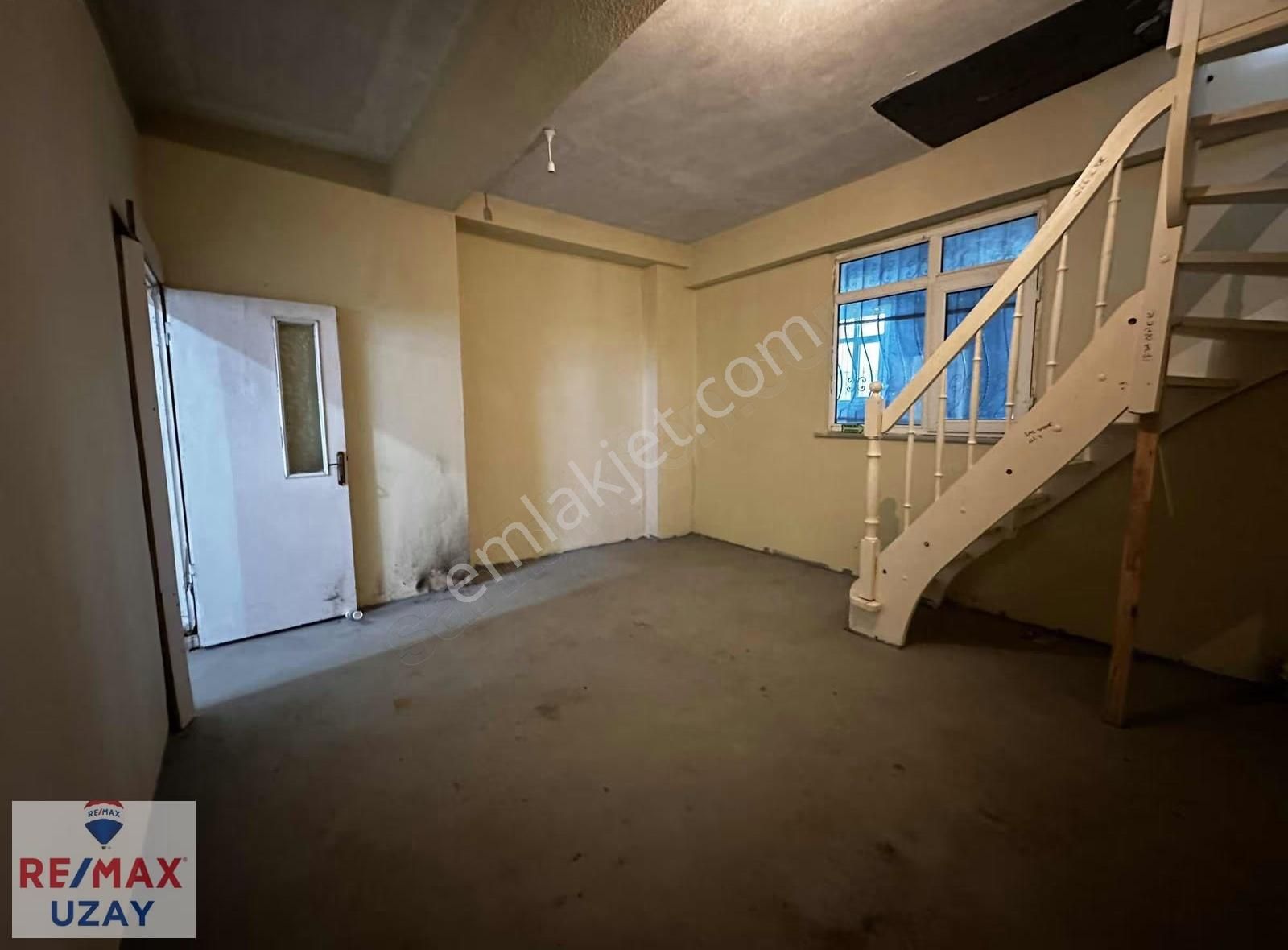 Arnavutköy Çardaktepe Opet Arkası 260 M² Depolu Kiralık Dükkan - Görsel 16