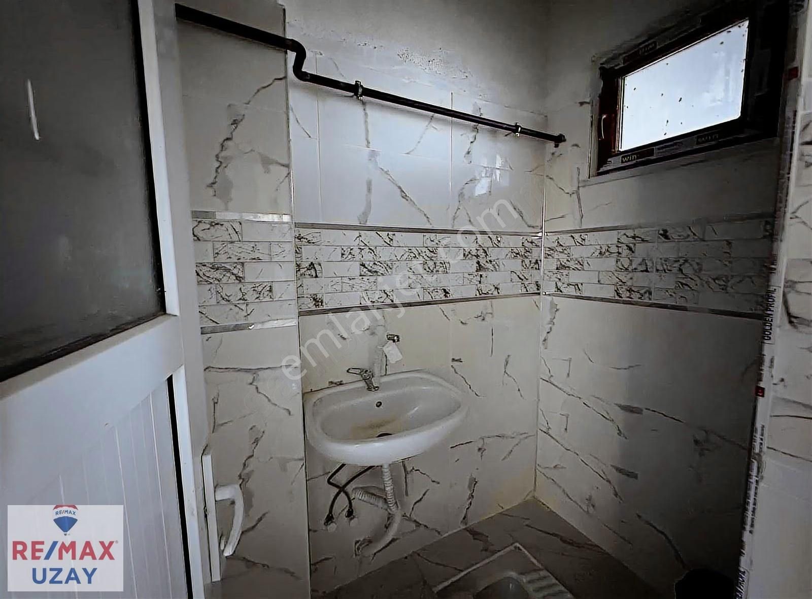 Arnavutköy Çardaktepe Opet Arkası 260 M² Depolu Kiralık Dükkan - Görsel 6