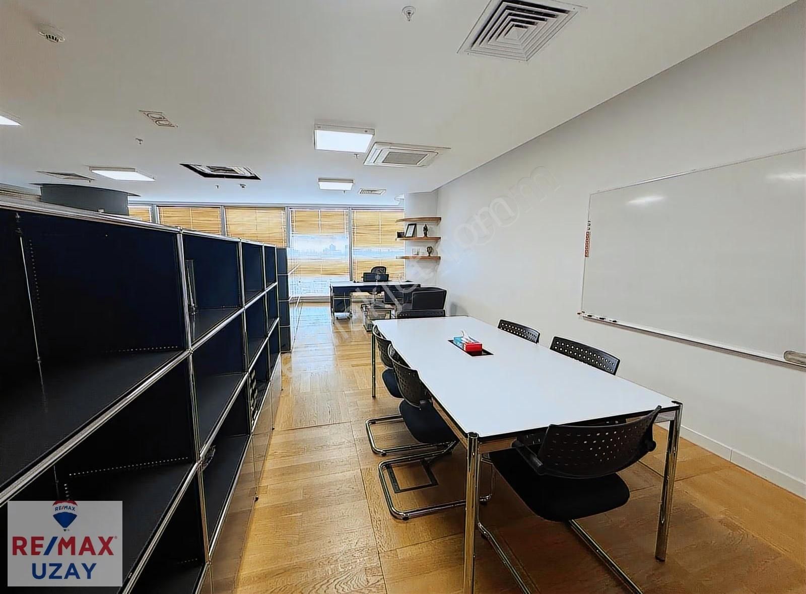 Mall Of İstanbul Ofis Plazada Prestijli 1+0 Satılık Ofis - Görsel 10