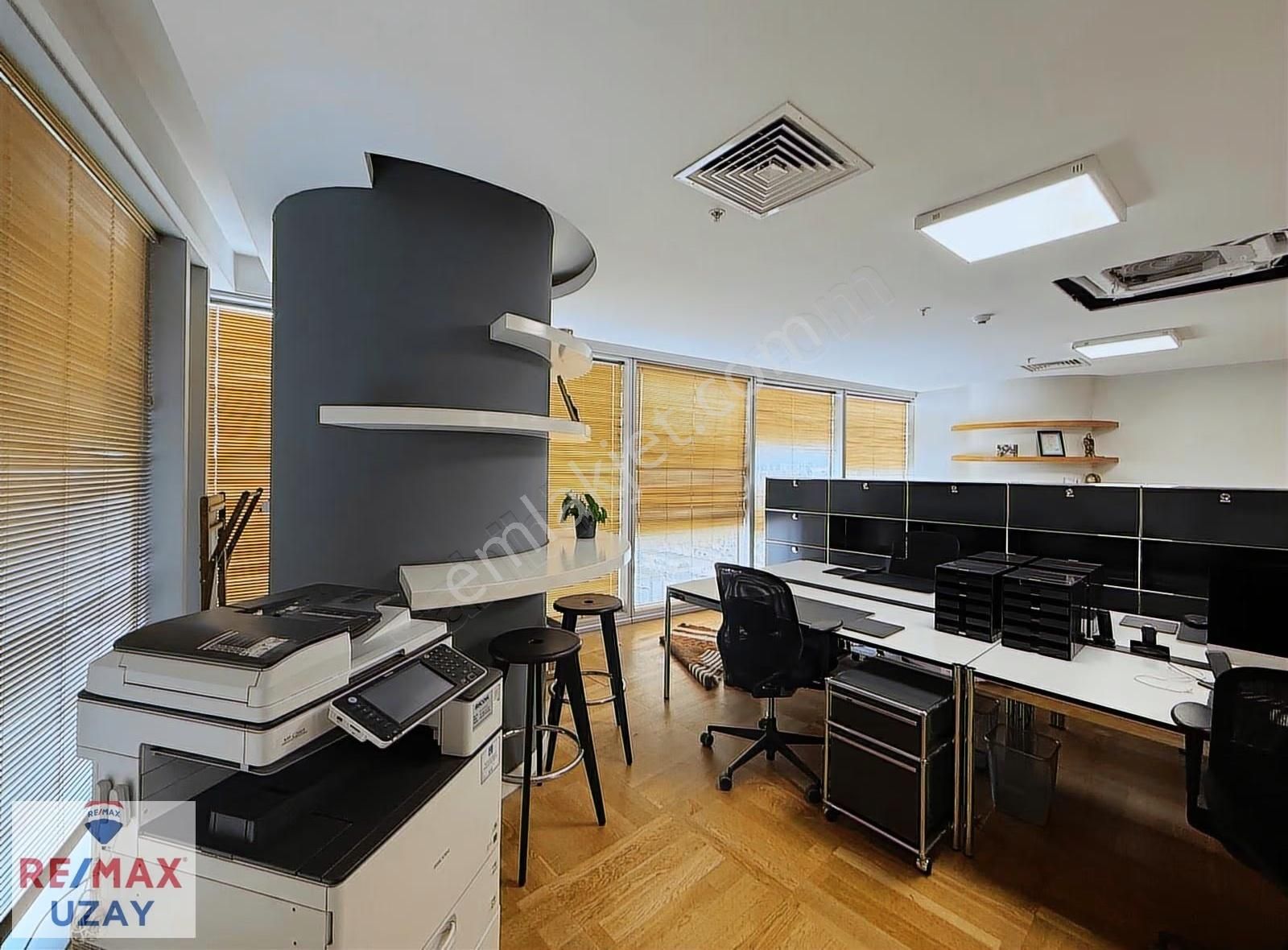 Mall Of İstanbul Ofis Plazada Prestijli 1+0 Satılık Ofis - Görsel 18