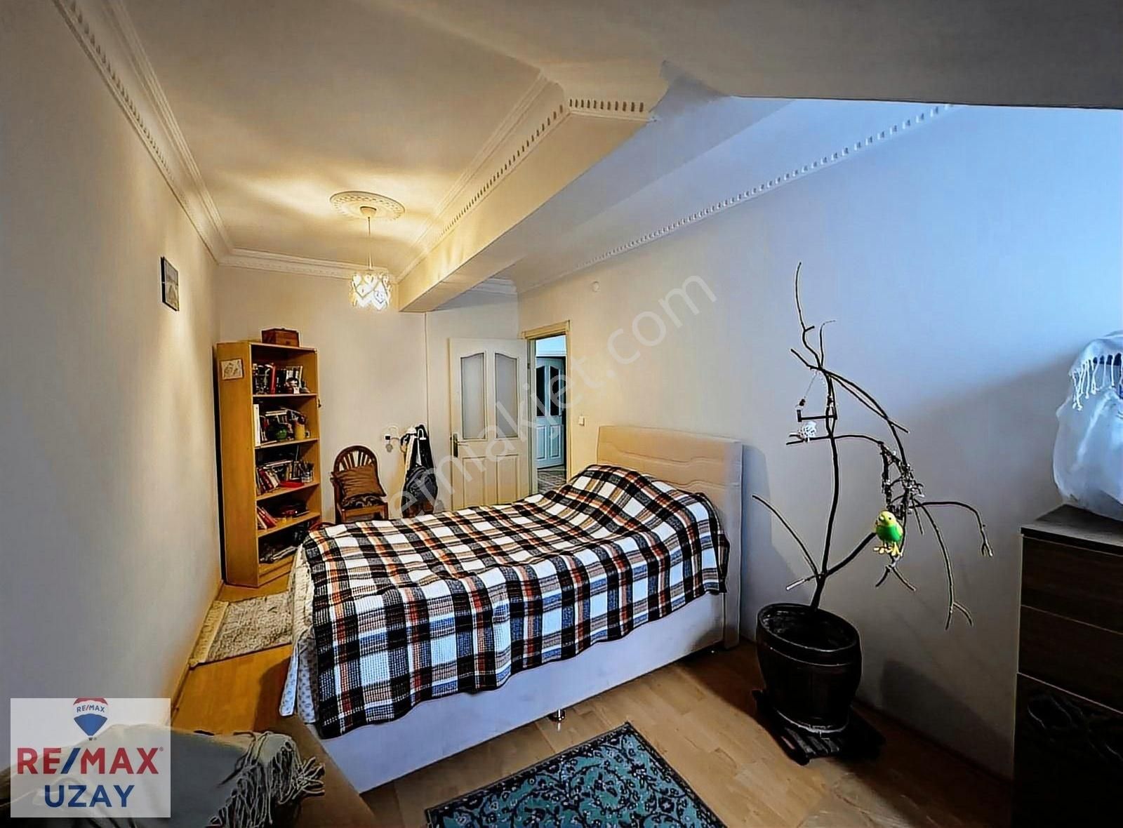 Bağlarçeşme Mahallesi'nde Geniş Ferah 2+1 Satılık Daire - Görsel 6