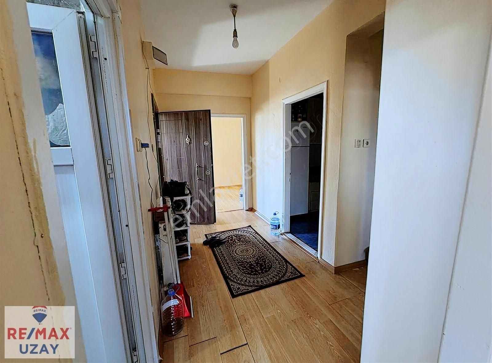 Küçükçekmece'de Satılık 2+1 Daire - Görsel 4