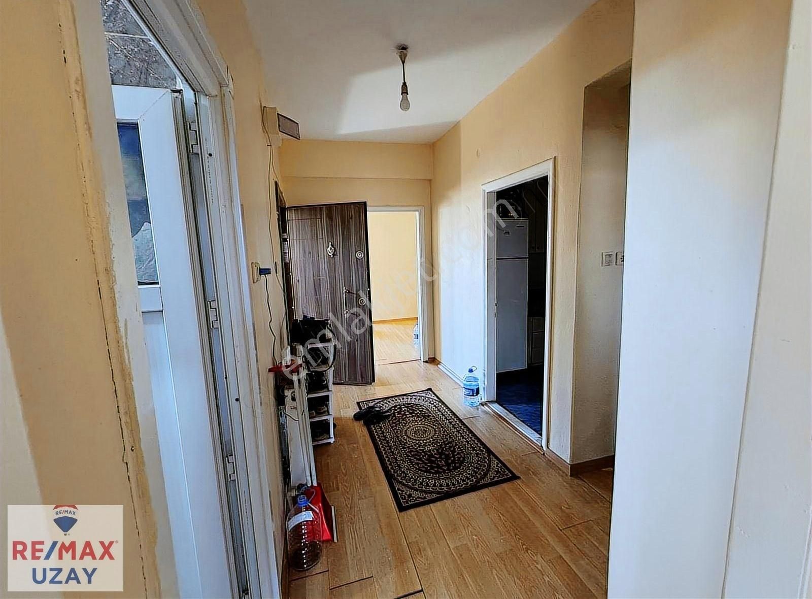 Küçükçekmece'de Satılık 2+1 Daire - Görsel 5