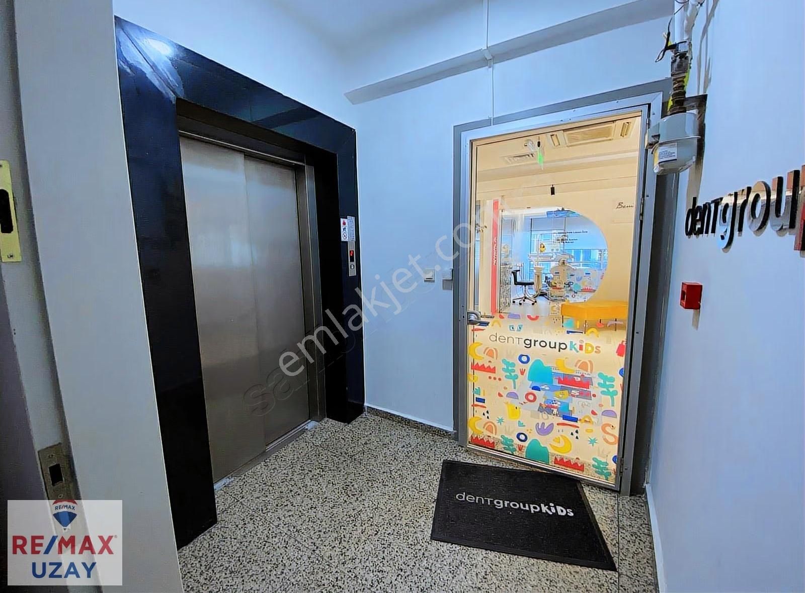 Hastaneler Bölgesi Köşe Konum Prestijli Plaza Kurumsal Kiracılı - Görsel 8