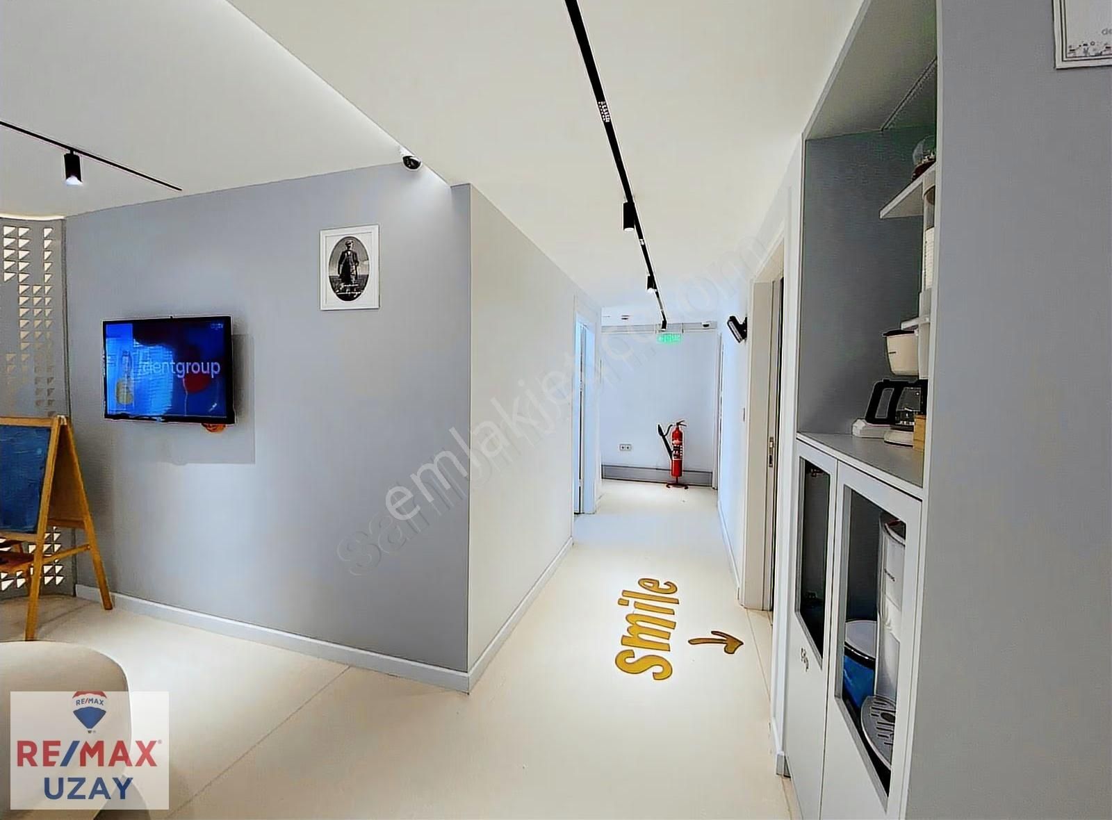 Hastaneler Bölgesi Köşe Konum Prestijli Plaza Kurumsal Kiracılı - Görsel 32