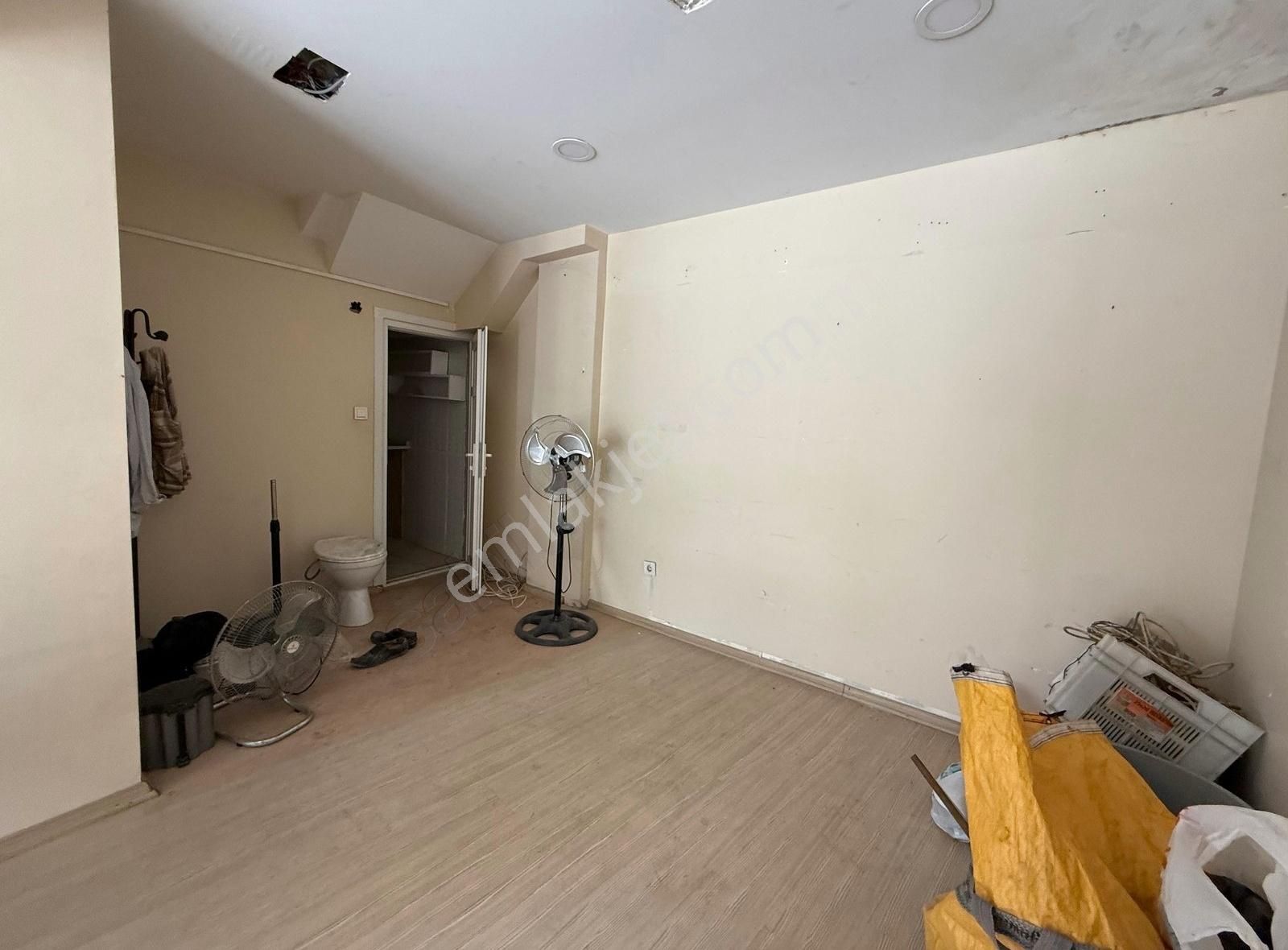 Sultangazi Esentepe Mahallesi'nde Kiralık Dükkan - Görsel 3