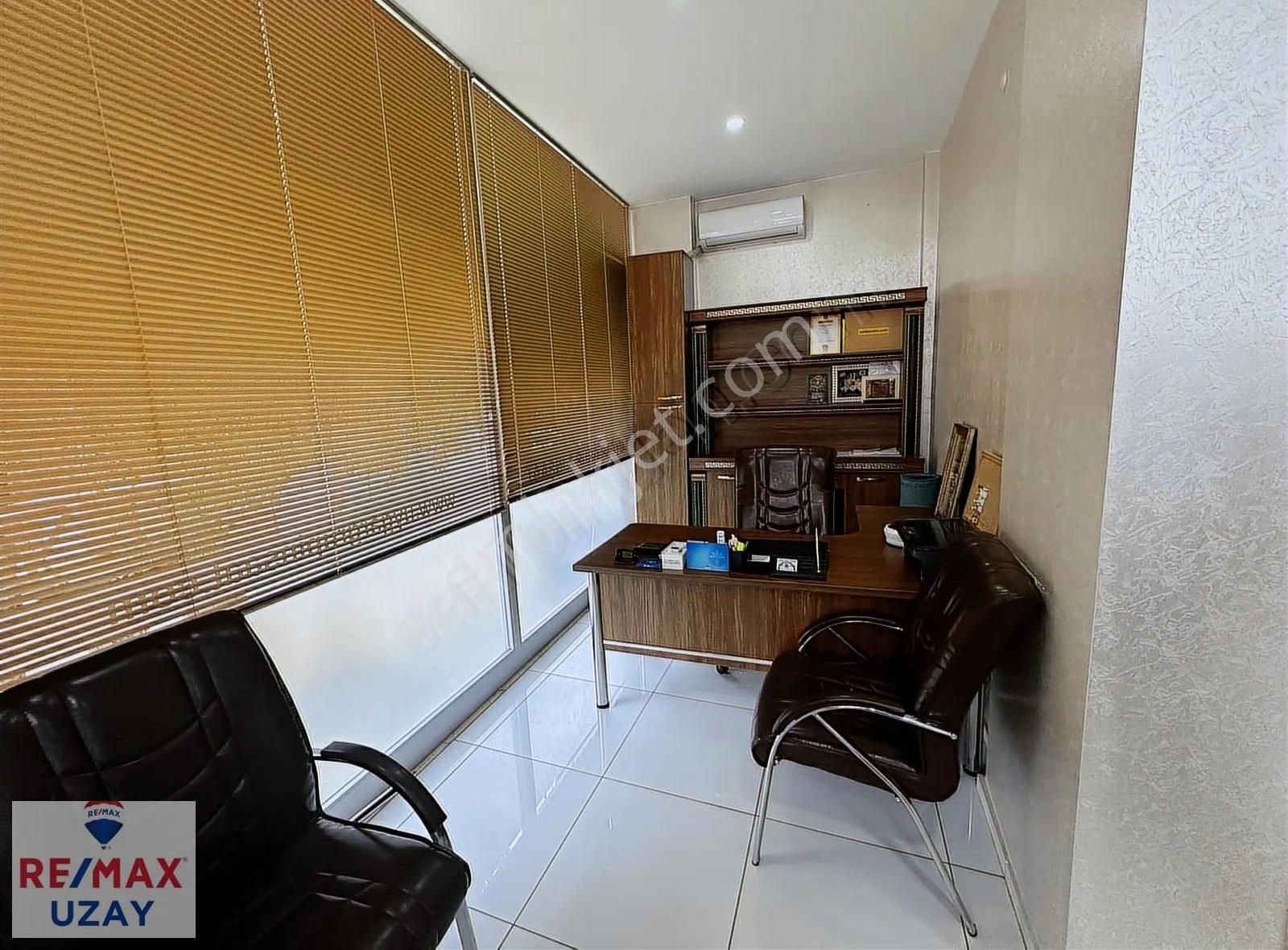 Aliya İzzet Begoviç Caddesinde 170 M² Geniş Kiralık Dükkan - Görsel 9