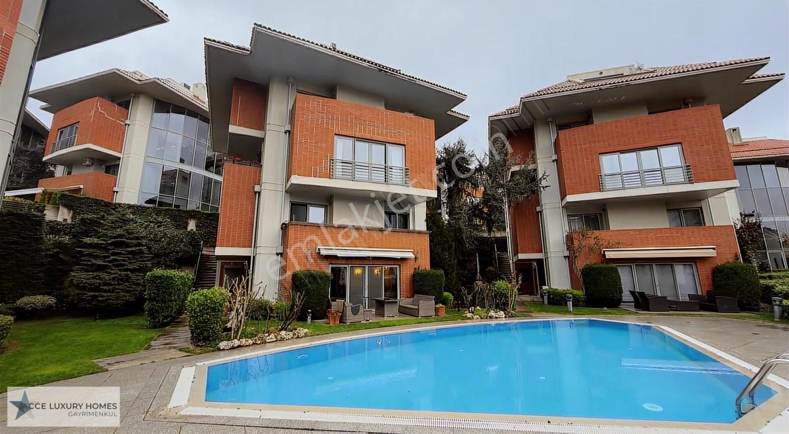 Soyak Kandilli Ayışığı'nda Satılık Müstakil Bahçe Dubleksi