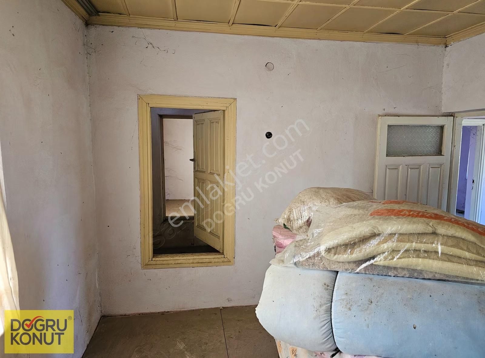 Efeler Karahayıt Köyünde Satılık 448 M2 Mustakil Bahçeli Ev - Görsel 6