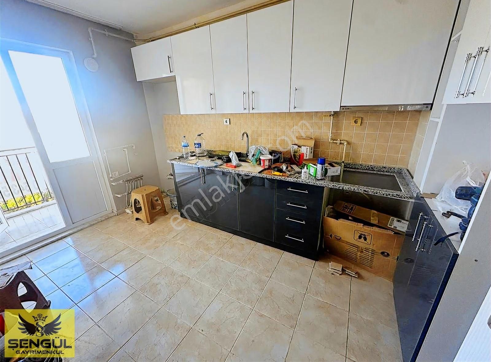 Şengül Gayrimenkul'den Umut 3 Te İçi Yenilenmiş Kiralık Daire - Görsel 35