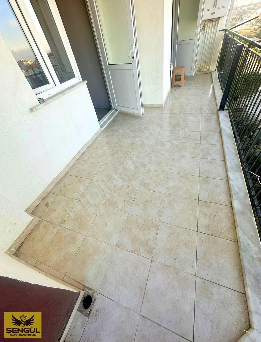 Şengül Gayrimenkul'den Umut 3 Te İçi Yenilenmiş Kiralık Daire - Görsel 27