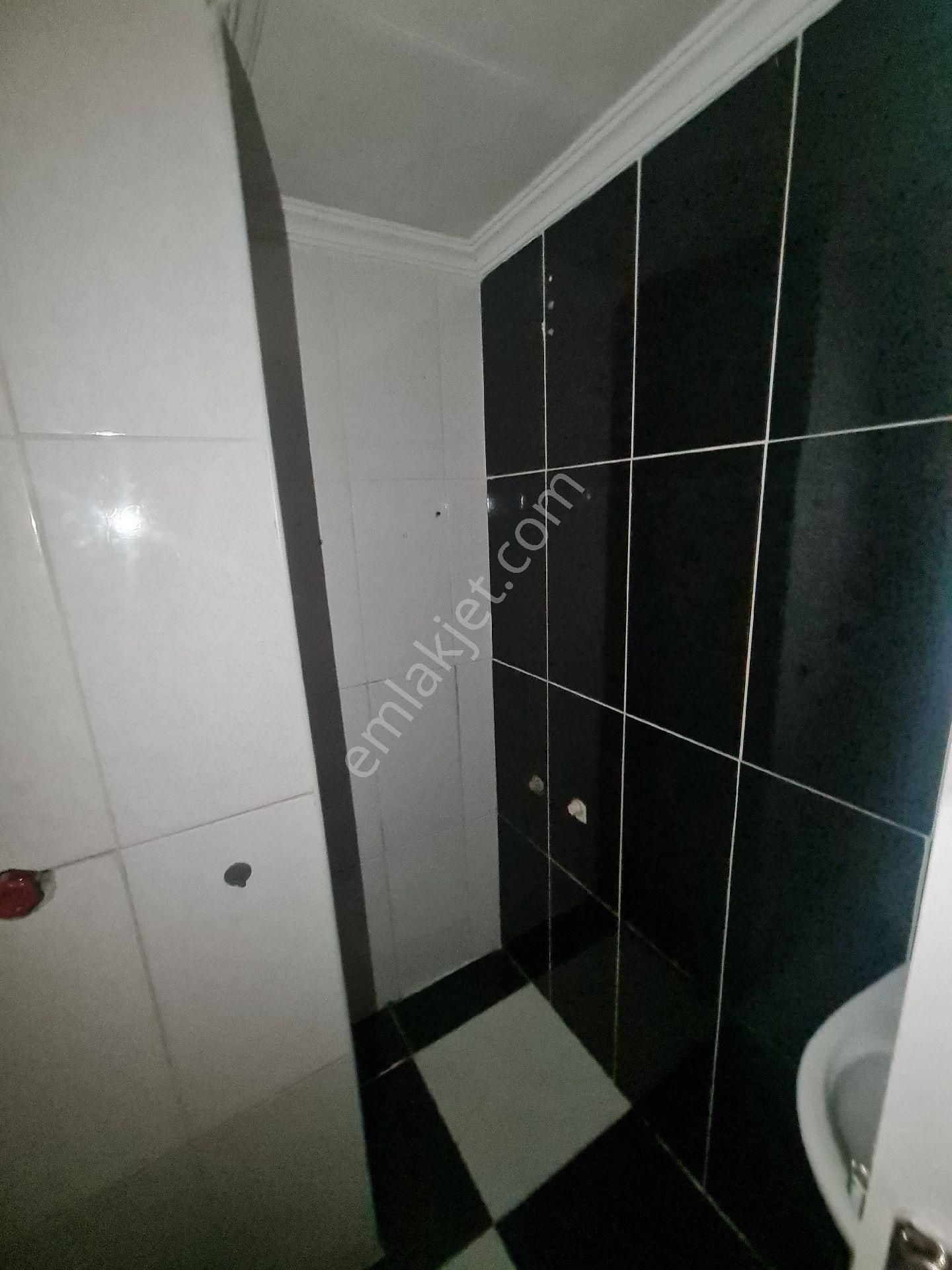 İzmir Konak Güneşli Mahallesinde Satılık Bahçeli Dublex 2+1 - Görsel 26