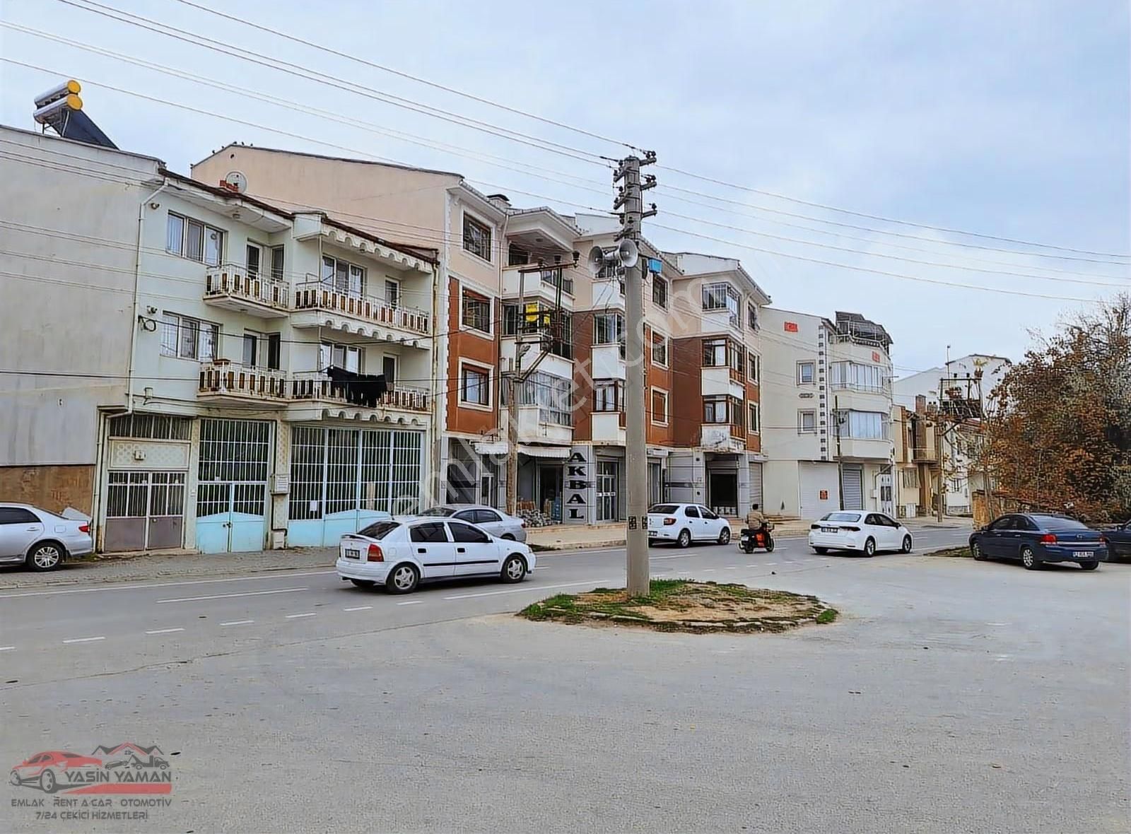 Yaman'dan Bolvadin Aydınlar (kaymaz) Mah. Satılık 3+1 Daire - Görsel 26