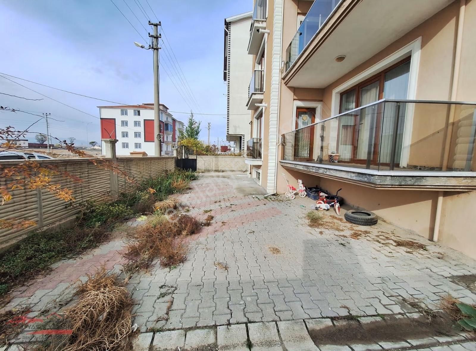 Yaman'dan Bolvadin İhsaniye Mah. 230 M² Satılık 4+1 - Görsel 33