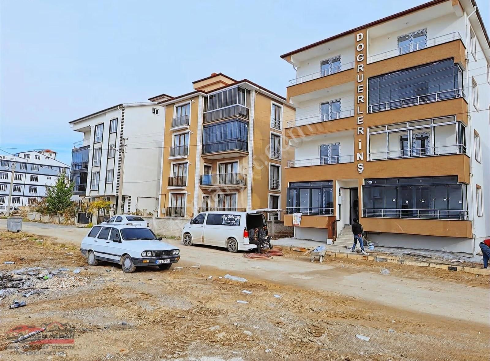 Yaman'dan Bolvadin İhsaniye Mah. 230 M² Satılık 4+1 - Görsel 3