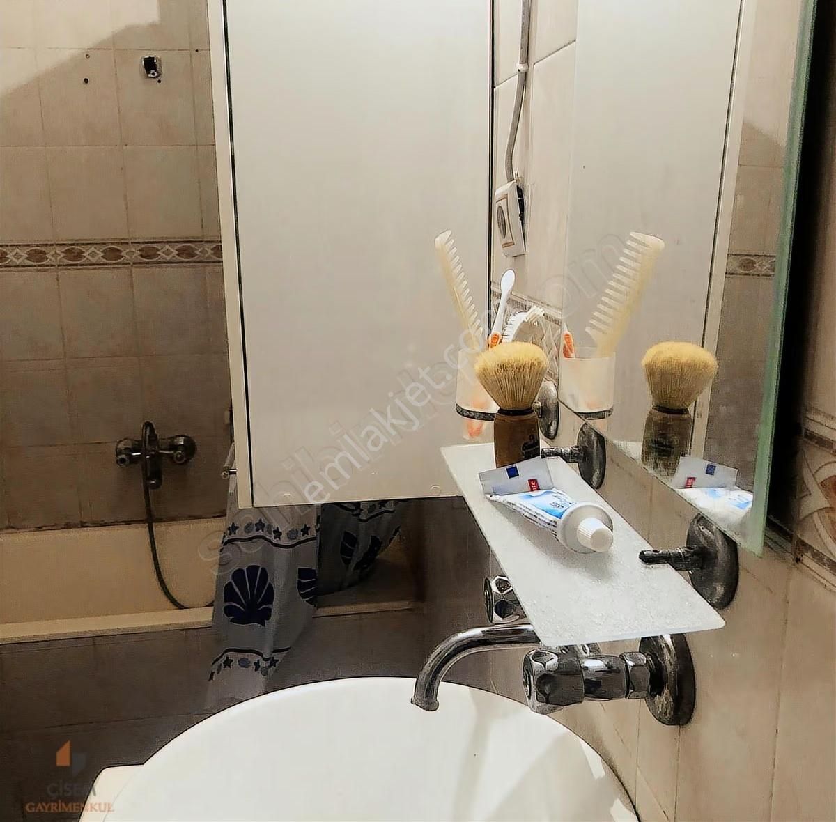 Karşıyaka İnönü Mahalleside Satılık 3+1 Daire - Görsel 34