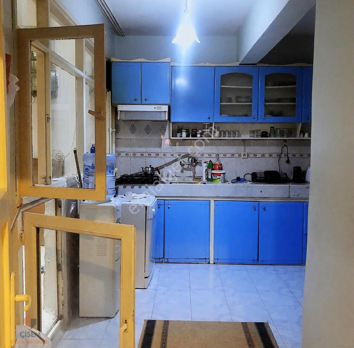 Karşıyaka İnönü Mahalleside Satılık 3+1 Daire