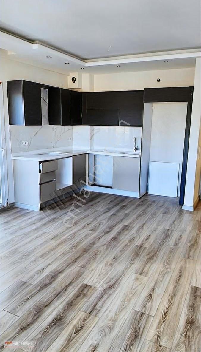 Aydın Kuşadası Değirmendere Mahallesi'nde Satılık 2+1 Daire - Görsel 2