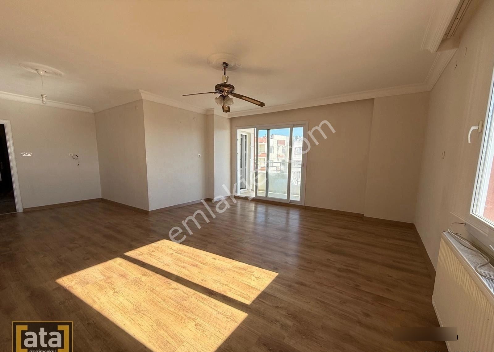 Eski Mezitlide Site İçi Yeni 22.çevre Yoluna Yakın Kombili Geniş 3+1 - Görsel 18