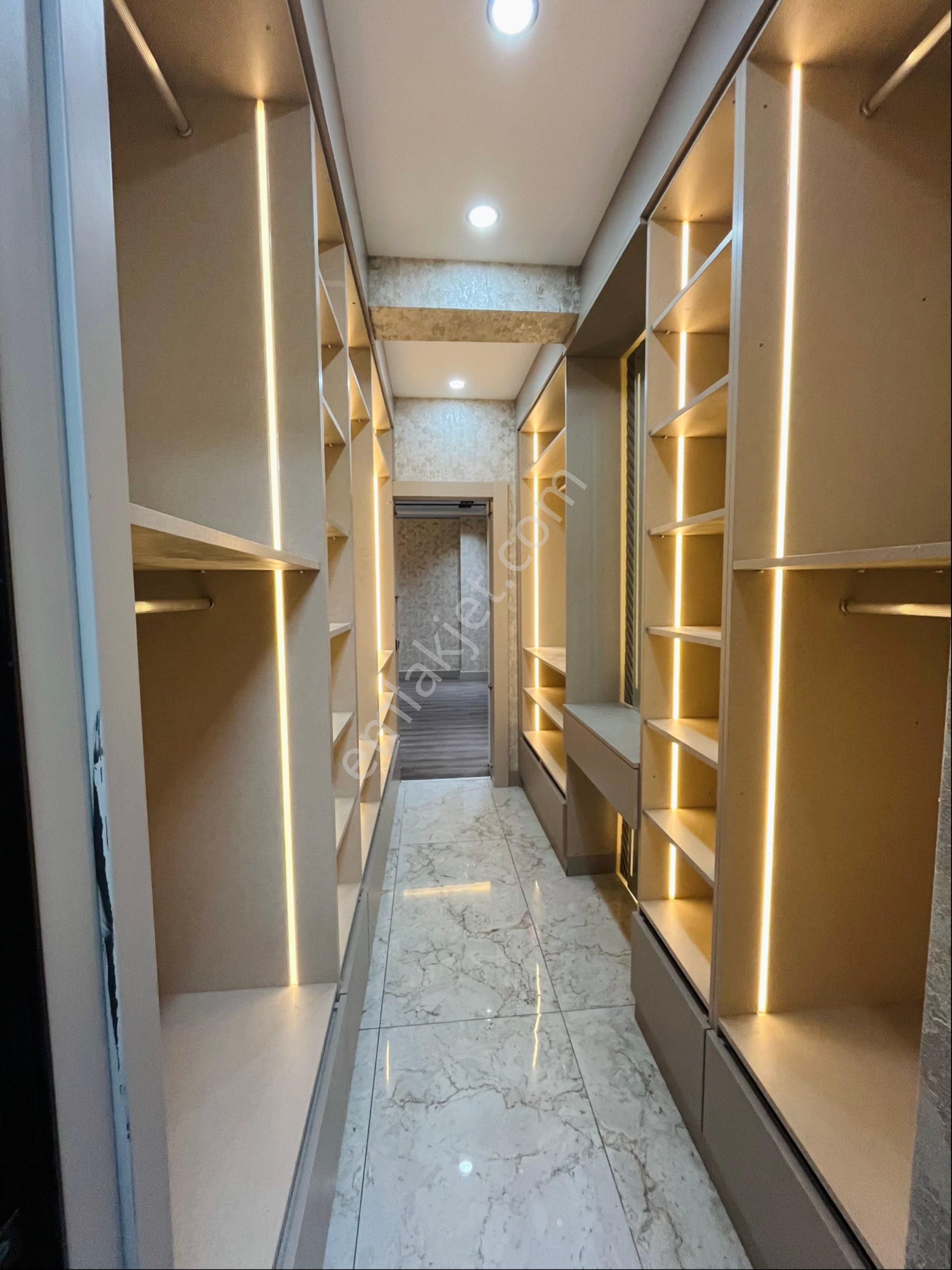 Cadde 17 Emlaktan Satılık Ultra Lüks 4+1 Daire - Görsel 23