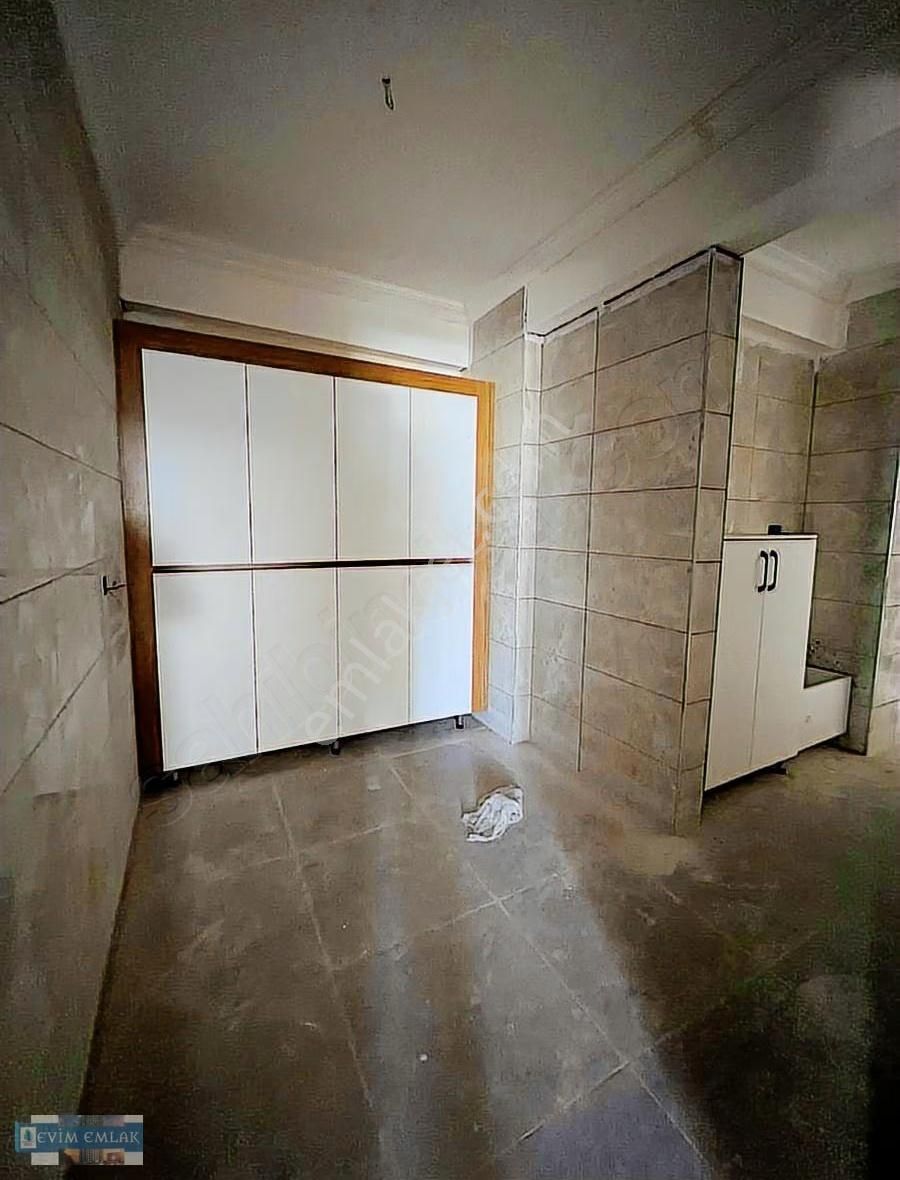 Selahattin Eyübide Yüksek Giriş Bölgenin En Geniş 2+1 Dairesi - Görsel 11