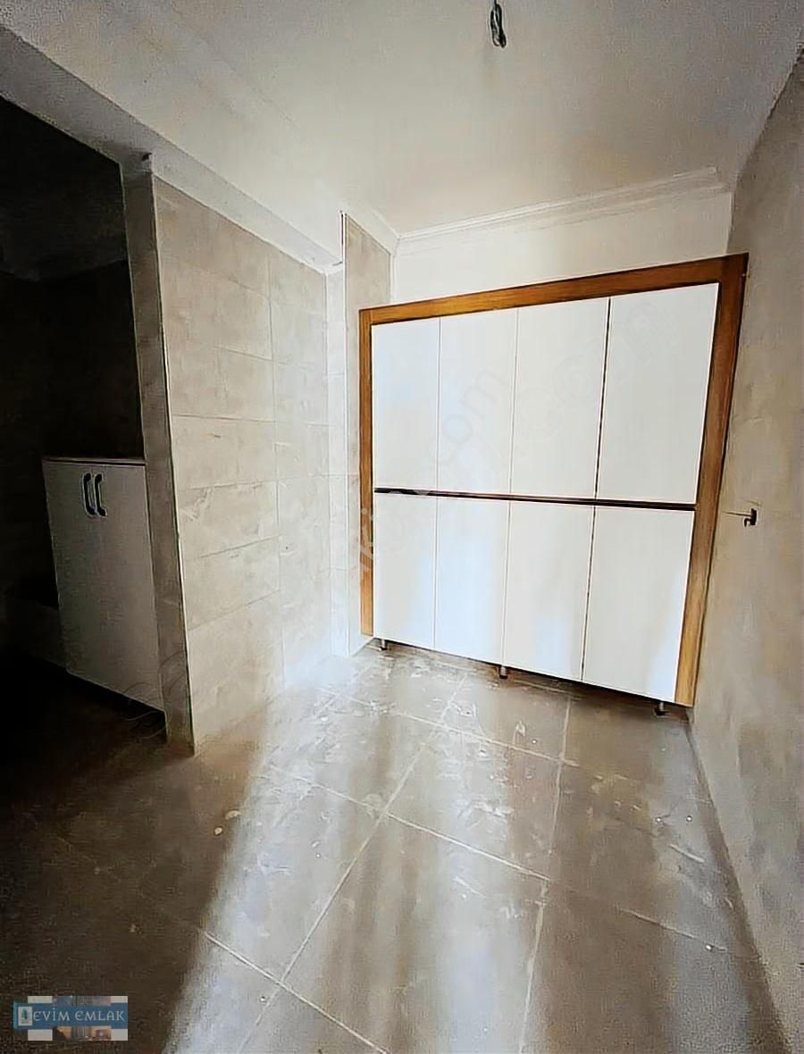 Selahattin Eyübide Yüksek Giriş Bölgenin En Geniş 2+1 Dairesi - Görsel 13