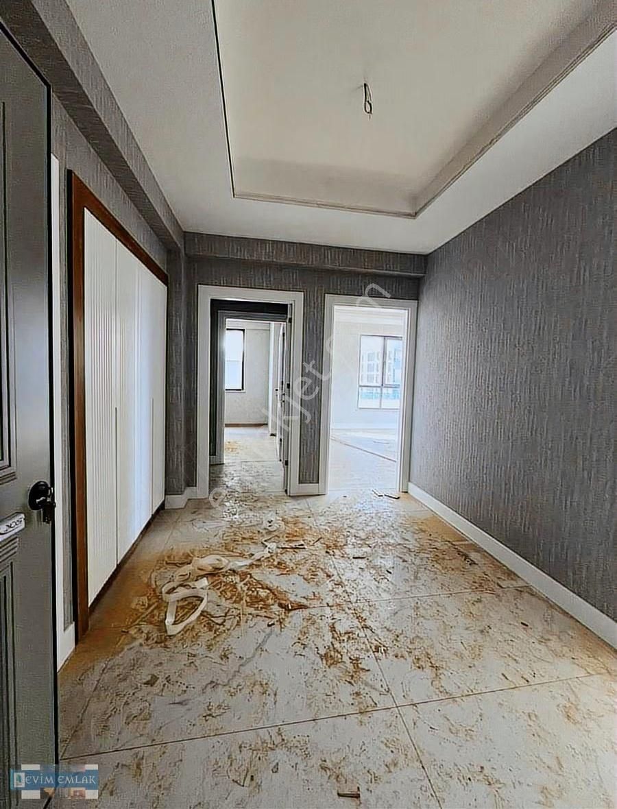 Selahattin Eyübide Yüksek Giriş Bölgenin En Geniş 2+1 Dairesi - Görsel 10