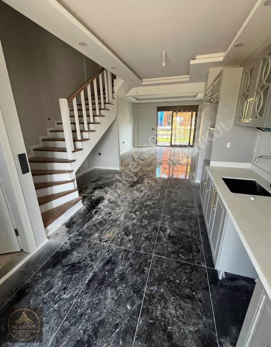 Yc Grouptan Havuzlu Site İçerisinde Kiralık Villa - Görsel 12